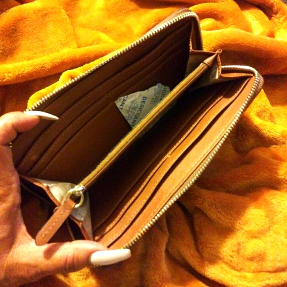 Karl Lagerfeld logo wallet with embroidery - Picture 3 of 4